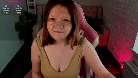 Snapshot of rosebloomx chatting on May 24, 2026, 10:09 am Rose online show from May 24, 2026, 10:09 am