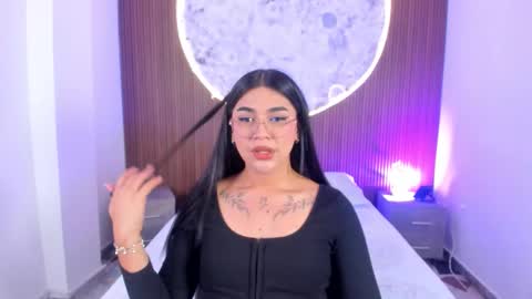 Snapshot of rosecassie chatting on February 12, 2026, 2:12 pm Rose online show from February 12, 2026, 2:12 pm