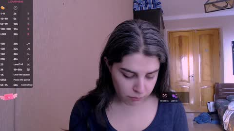 Rose online show from February 1, 2025, 7:47 am