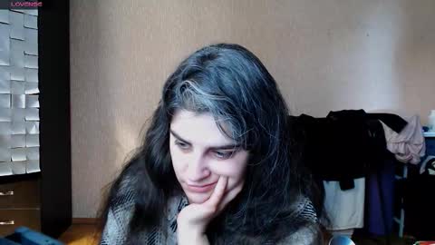 Rose online show from March 14, 2026, 10:42 am