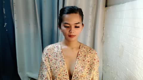 Snapshot of rosella_xx chatting on January 30, 2025, 1:31 pm TONETH online show from January 30, 2025, 1:31 pm