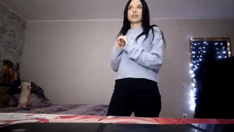 Violeta online show from December 22, 2025, 6:16 pm