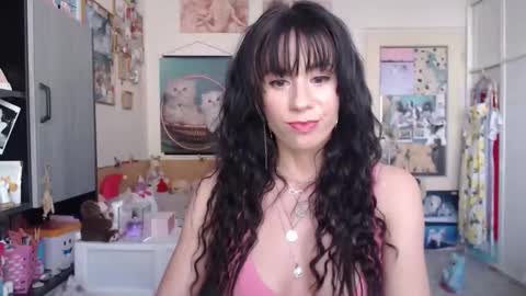 Rose online show from May 8, 2026, 5:29 pm