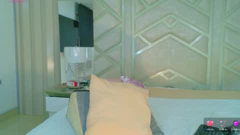 Snapshot of rosemarie__ chatting on May 15, 2026, 11:17 am Rose Marie online show from May 15, 2026, 11:17 am