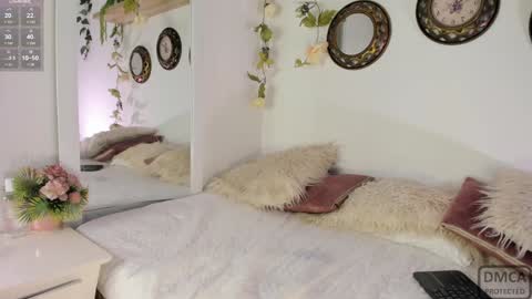 Stephani online show from January 27, 2025, 11:00 pm