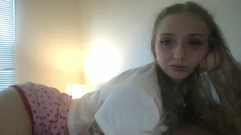 RosePuzzy69 online show from February 5, 2026, 7:07 pm