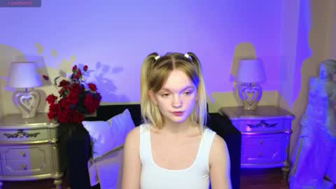 Sweety Kate online show from September 13, 2025, 4:23 am