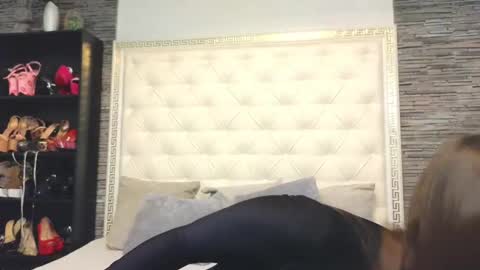 Snapshot of rosevanessa chatting on March 10, 2025, 5:43 am Gabriela online show from March 10, 2025, 5:43 am