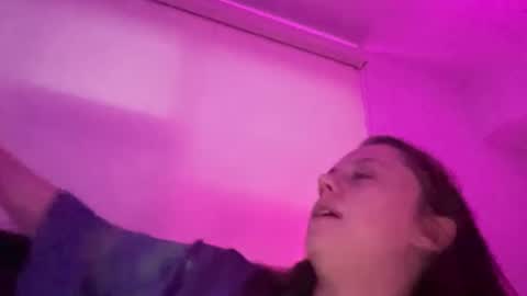 not your average online show from September 24, 2025, 1:53 am