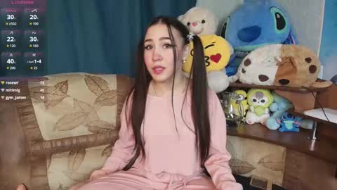 Rosewrs online show from October 5, 2025, 1:53 pm