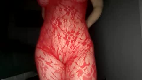 Snapshot of roseyla1 chatting on April 3, 2026, 1:25 am roseyla1 online show from April 3, 2026, 1:25 am