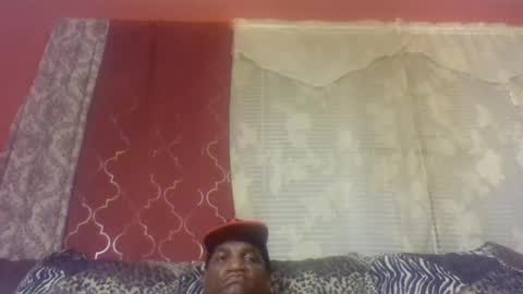 Snapshot of roshun69 chatting on October 3, 2025, 6:54 am Roshun Haynes online show from October 3, 2025, 6:54 am