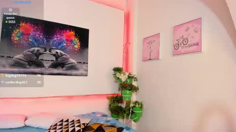 rosi_cooper online show from March 12, 2025, 1:51 pm