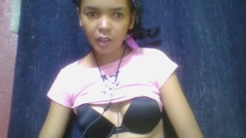 Snapshot of rosia685234 chatting on February 20, 2025, 4:03 pm rosia685234 online show from February 20, 2025, 4:03 pm