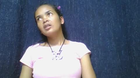 Snapshot of rosia685234 chatting on February 21, 2025, 3:45 am rosia685234 online show from February 21, 2025, 3:45 am