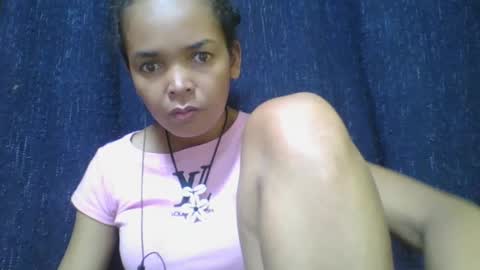 Snapshot of rosia685234 chatting on February 21, 2025, 10:50 am rosia685234 online show from February 21, 2025, 10:50 am