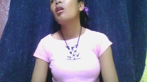 Snapshot of rosia685234 chatting on February 21, 2025, 3:10 pm rosia685234 online show from February 21, 2025, 3:10 pm