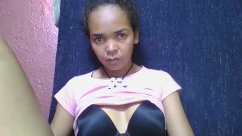 Snapshot of rosia685234 chatting on February 27, 2025, 8:50 am rosia685234 online show from February 27, 2025, 8:50 am