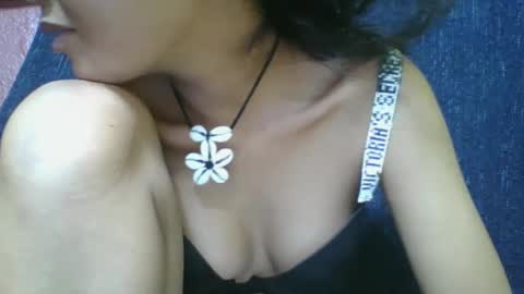 Snapshot of rosia685234 chatting on March 2, 2025, 1:38 pm rosia685234 online show from March 2, 2025, 1:38 pm