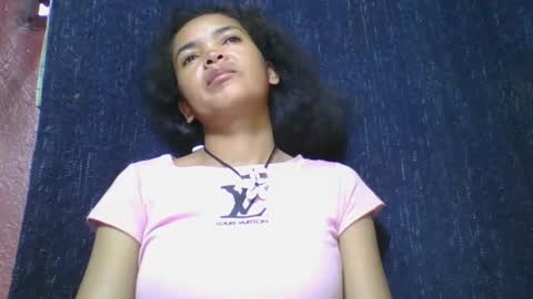 Snapshot of rosia685234 chatting on March 4, 2025, 4:06 am rosia685234 online show from March 4, 2025, 4:06 am
