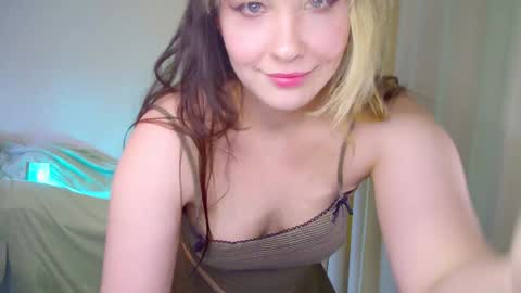 Rosie Nana online show from January 25, 2025, 5:08 pm