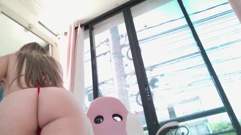 Snapshot of rosieleex_ chatting on October 2, 2025, 2:24 pm Rosie online show from October 2, 2025, 2:24 pm