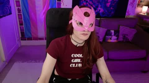 Snapshot of rosieplay chatting on October 16, 2025, 5:58 pm RosieFem online show from October 16, 2025, 5:58 pm