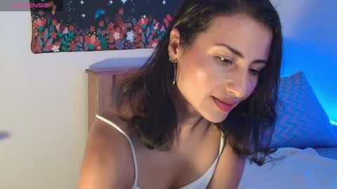 Snapshot of ross_bakerhot chatting on May 5, 2026, 2:36 pm Ross BakerHot online show from May 5, 2026, 2:36 pm