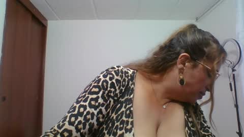 Snapshot of rossanalionheart chatting on December 10, 2024, 10:47 pm Rossana  online show from December 10, 2024, 10:47 pm