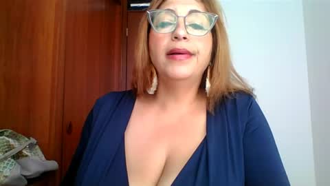 Rossana  online show from April 23, 2026, 12:29 pm