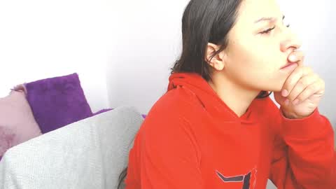 rosse online show from October 17, 2025, 12:30 pm