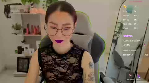 Snapshot of rosse_98_ chatting on September 25, 2025, 4:00 pm Miss Rosse online show from September 25, 2025, 4:00 pm