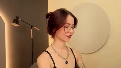 Snapshot of rosse_98_ chatting on October 20, 2025, 2:28 pm Miss Rosse online show from October 20, 2025, 2:28 pm