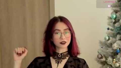 Miss Rosse online show from November 24, 2025, 1:33 pm