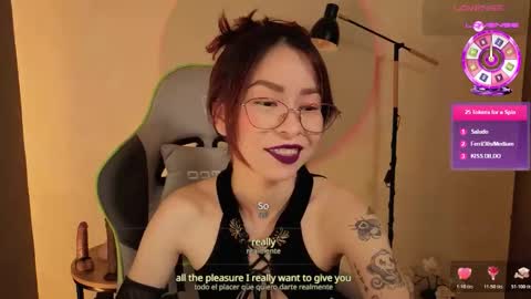 Snapshot of rosse_98_ chatting on March 30, 2026, 1:34 pm Miss Rosse online show from March 30, 2026, 1:34 pm