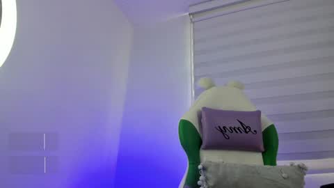   online show from December 2, 2024, 7:05 pm