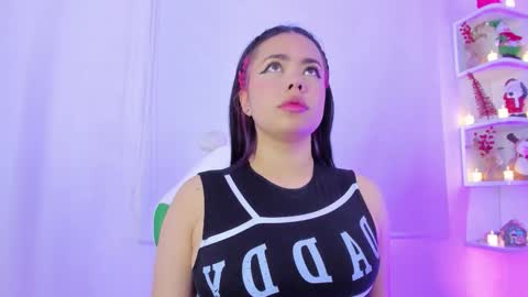   online show from November 17, 2025, 12:00 pm