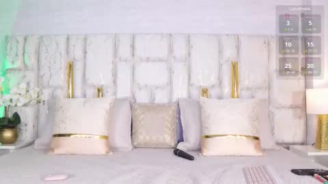 Snapshot of rosse_lennon chatting on September 29, 2025, 1:00 am  Rosse  online show from September 29, 2025, 1:00 am