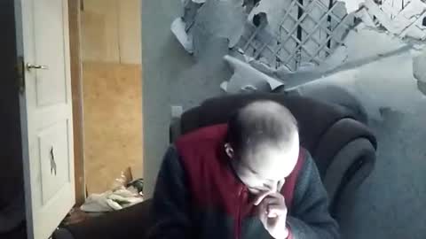 Ros online show from February 18, 2025, 1:43 am
