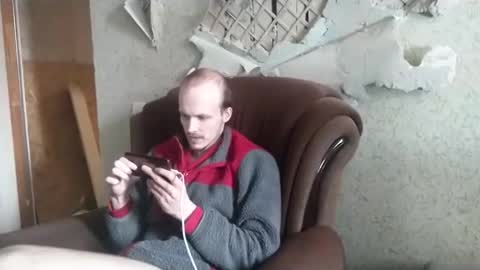 Ros online show from March 2, 2025, 12:01 pm