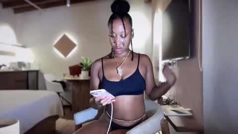 Rosy Coco online show from February 23, 2025, 5:18 pm