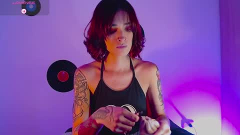 Snapshot of rot_wallace chatting on October 13, 2025, 10:43 pm rot_wallace online show from October 13, 2025, 10:43 pm