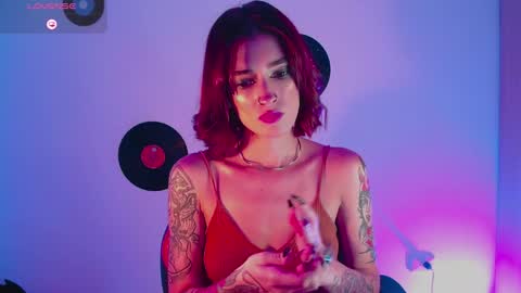 Snapshot of rot_wallace chatting on October 28, 2025, 10:12 pm rot_wallace online show from October 28, 2025, 10:12 pm