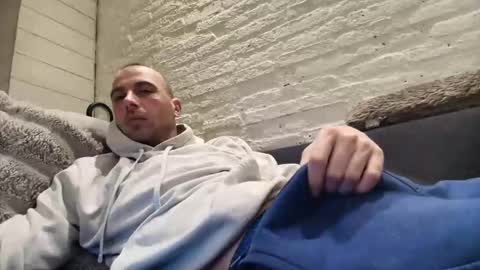 Snapshot of rotteei1 chatting on March 10, 2026, 9:09 pm rotteei1 online show from March 10, 2026, 9:09 pm