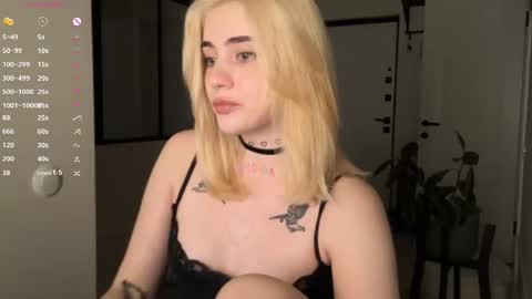 Snapshot of rottenlullaby chatting on October 7, 2025, 7:55 pm  - my telegram channel online show from October 7, 2025, 7:55 pm