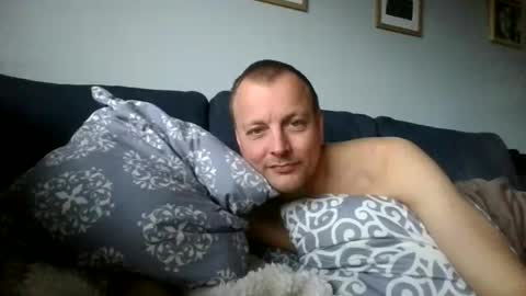 Snapshot of rotunda1874 chatting on December 17, 2025, 1:39 pm rotunda1874 online show from December 17, 2025, 1:39 pm