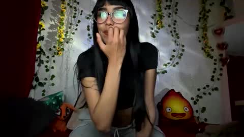  JESSY ROULY online show from December 19, 2025, 3:57 am