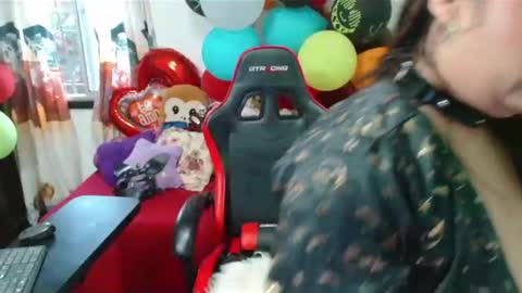 Snapshot of rous_kinky chatting on October 28, 2025, 9:39 pm rous_kinky online show from October 28, 2025, 9:39 pm