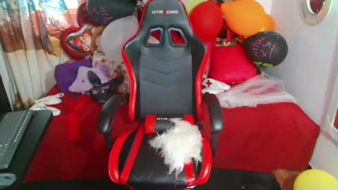 Snapshot of rous_kinky chatting on October 29, 2025, 9:49 pm rous_kinky online show from October 29, 2025, 9:49 pm