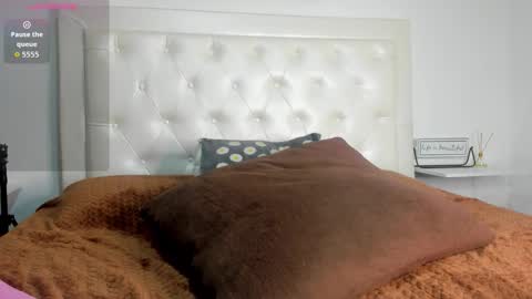 Snapshot of rouse_sexy_hotxx77 chatting on September 25, 2025, 1:15 pm rouse_sexy_hotxx77 online show from September 25, 2025, 1:15 pm